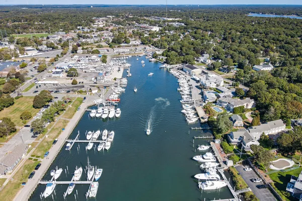 $825,000 | 98 Sandwich Road, East Falmouth, MA 02536