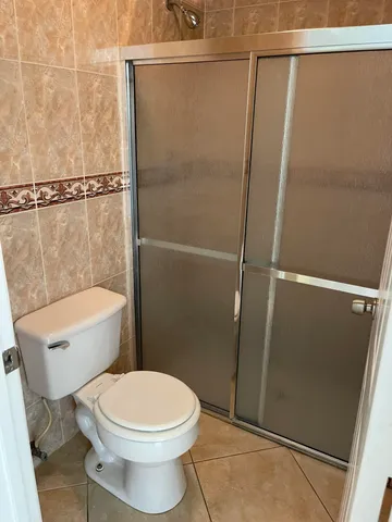 $2,000 | 3816 Woodridge Terrace, Palm Springs, FL 33461