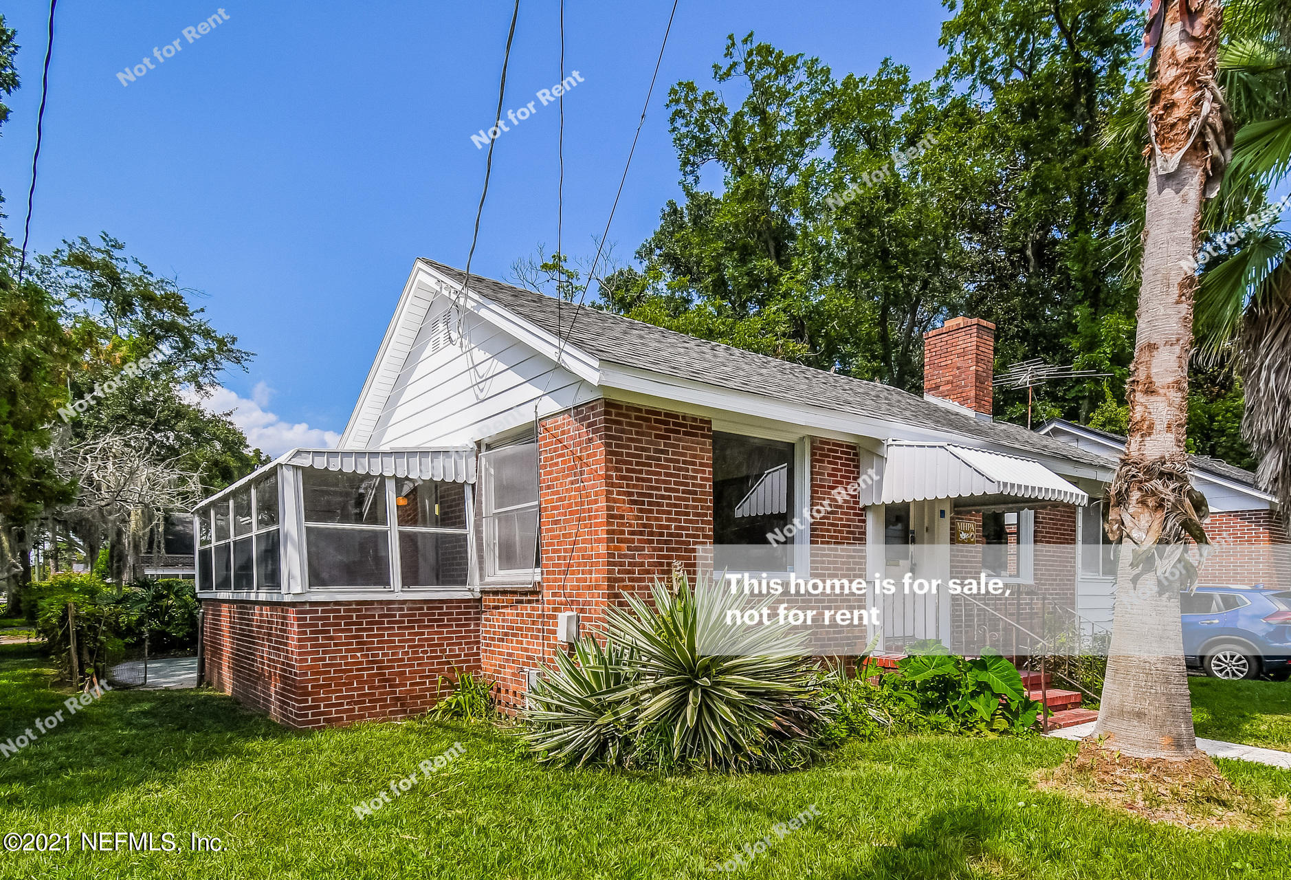 4659 Post Street Jacksonville, FL 32205 - Photo 7 of 25 a front view of a house with garden