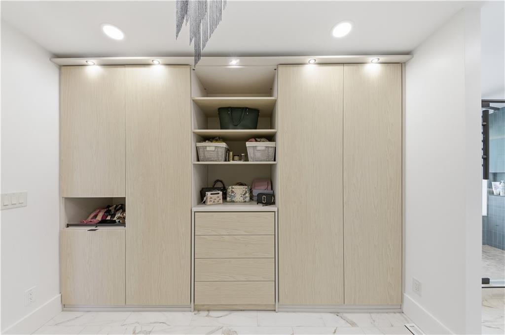 505 Hollydale Court Northwest Atlanta, GA 30342 - Photo 48 of 117