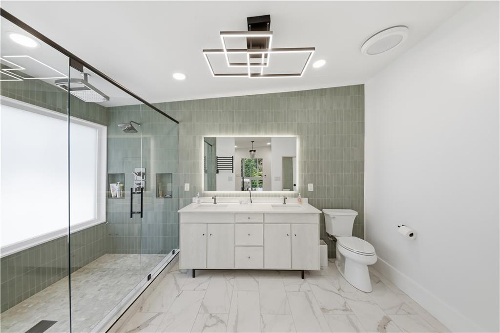 505 Hollydale Court Northwest Atlanta, GA 30342 - Photo 51 of 117