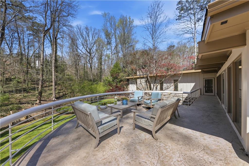 505 Hollydale Court Northwest Atlanta, GA 30342 - Photo 61 of 117