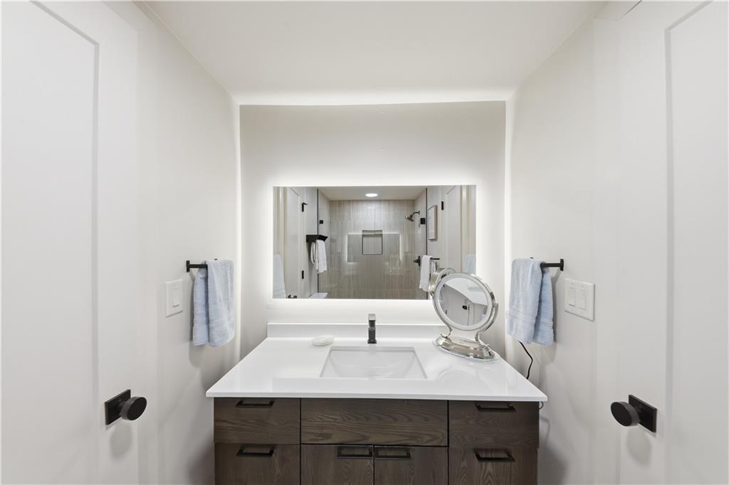 505 Hollydale Court Northwest Atlanta, GA 30342 - Photo 86 of 117