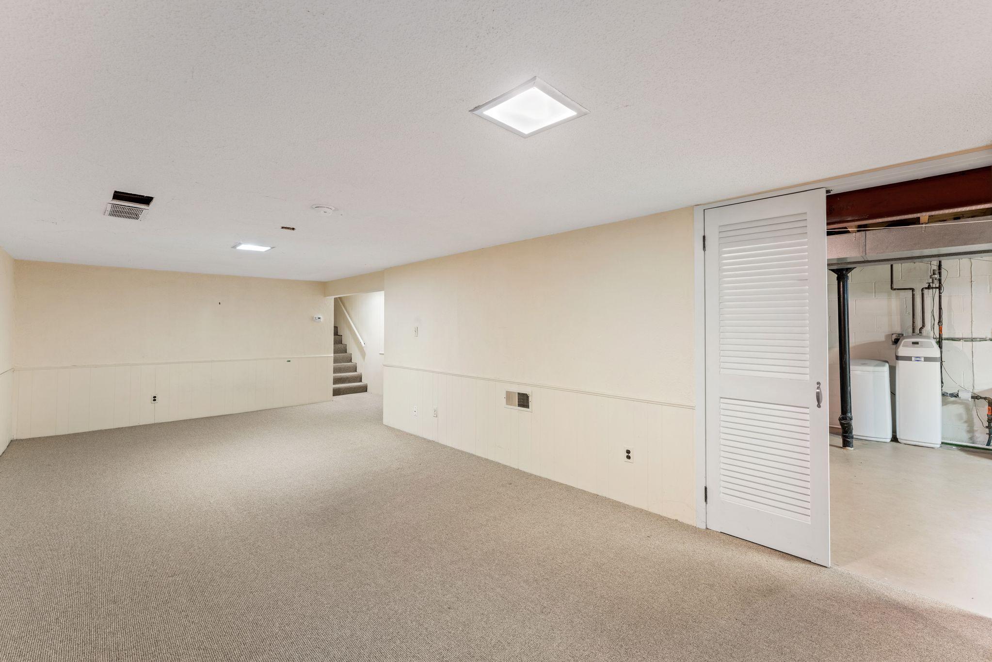 1096 Rome Court Apple Valley, MN 55124 - Photo 33 of 49 Gallery Image 33