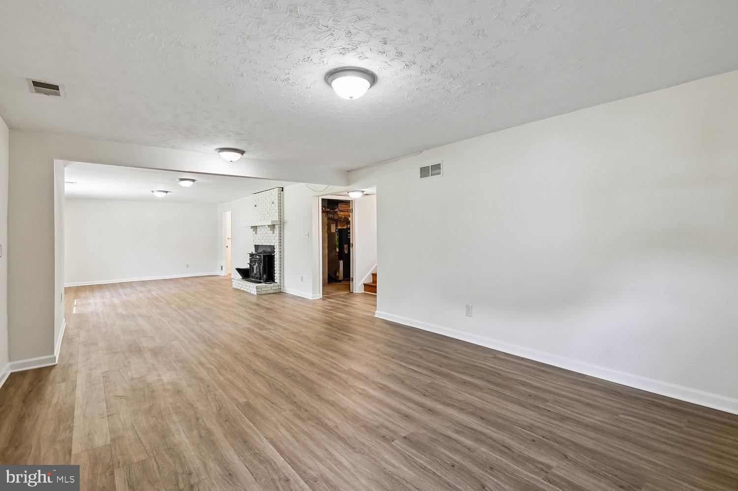 7879 Elizabeth Road Pasadena, MD 21122 - Photo 32 of 36 Recreation Room