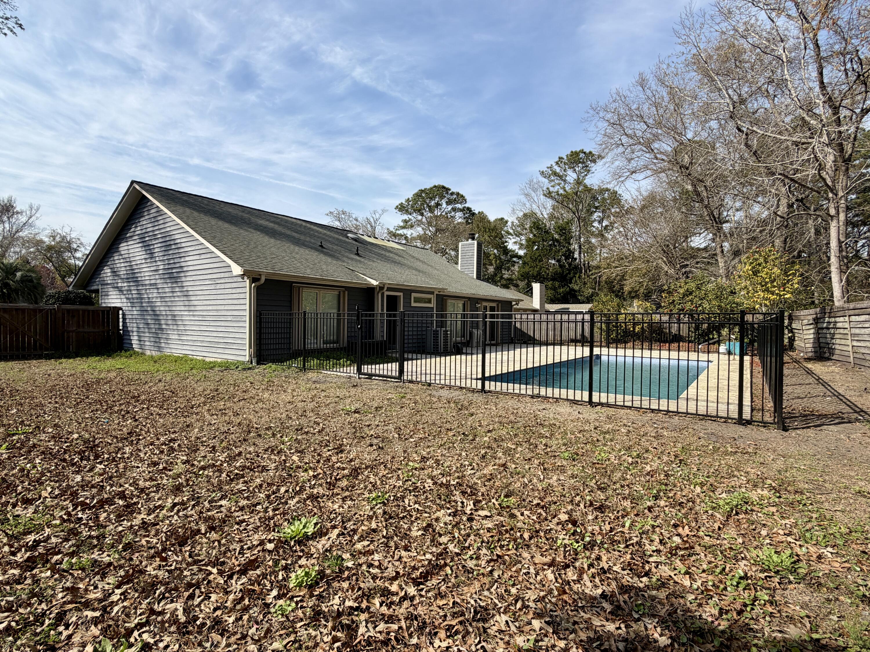 1128 Windsome Place Mount Pleasant, SC 29464 - Photo 13 of 51 Snee Farm Home for Sale