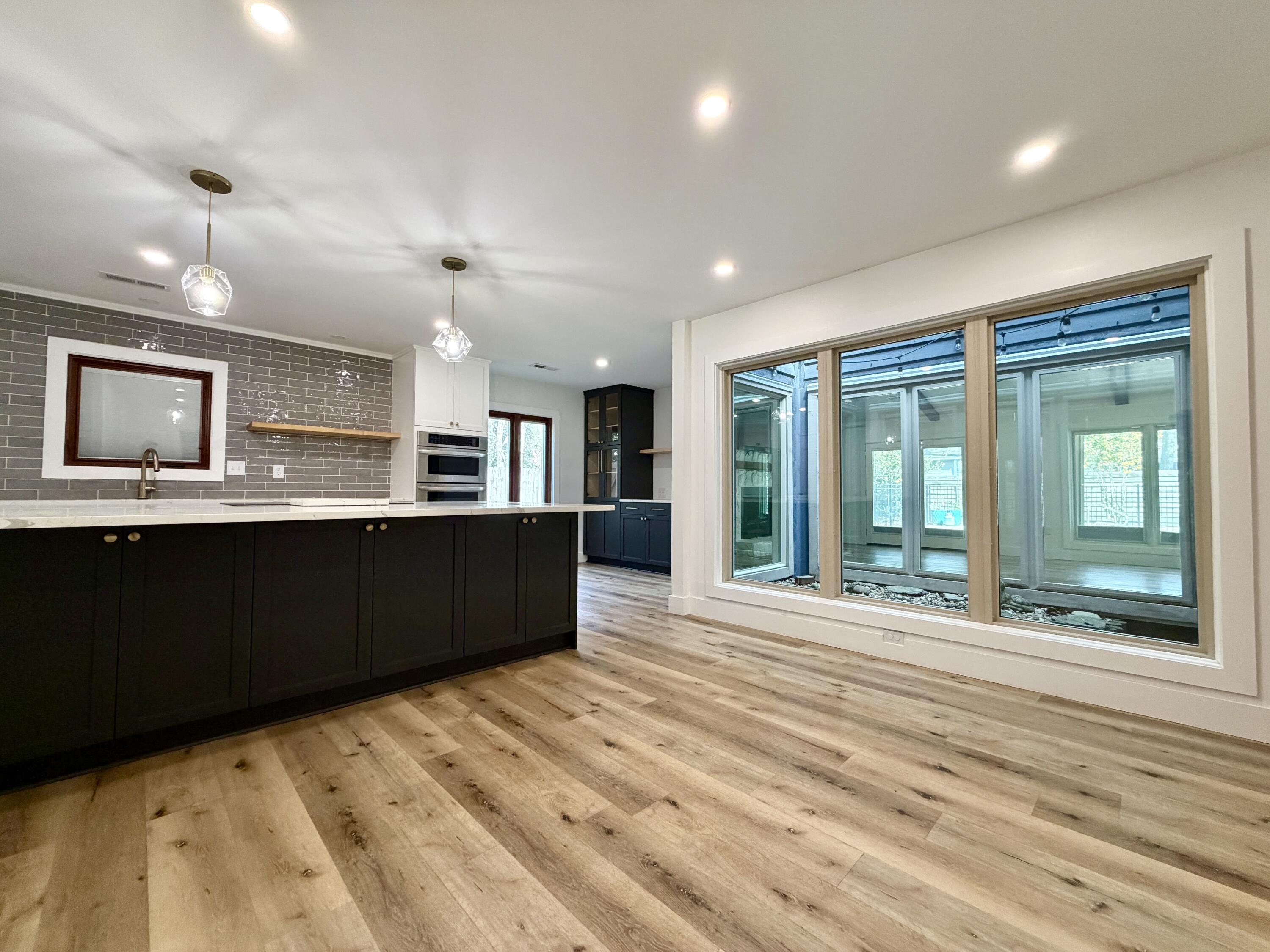 1128 Windsome Place Mount Pleasant, SC 29464 - Photo 14 of 51 Snee Farm Home for Sale