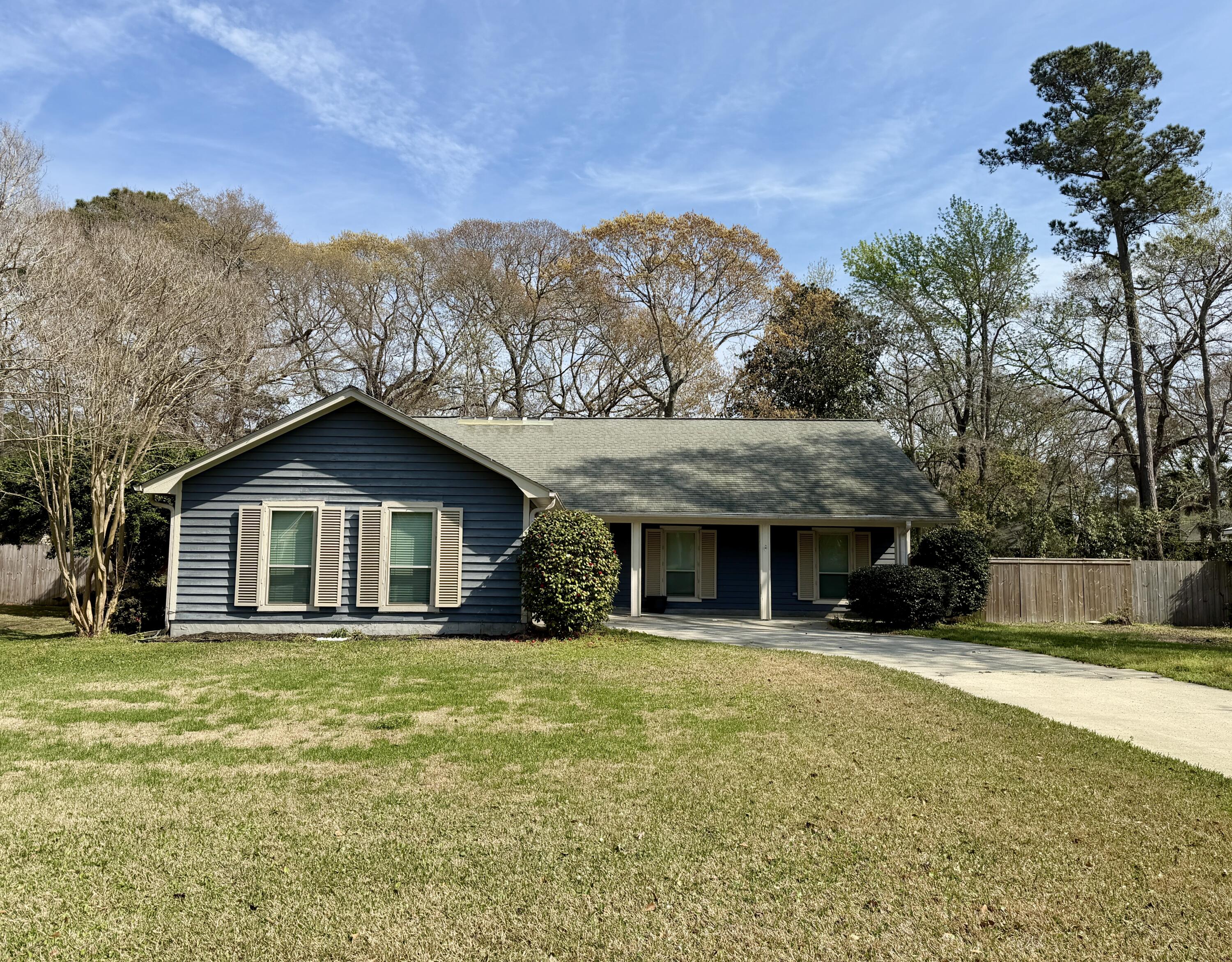 1128 Windsome Place Mount Pleasant, SC 29464 - Photo 2 of 51 Snee Farm Home for Sale