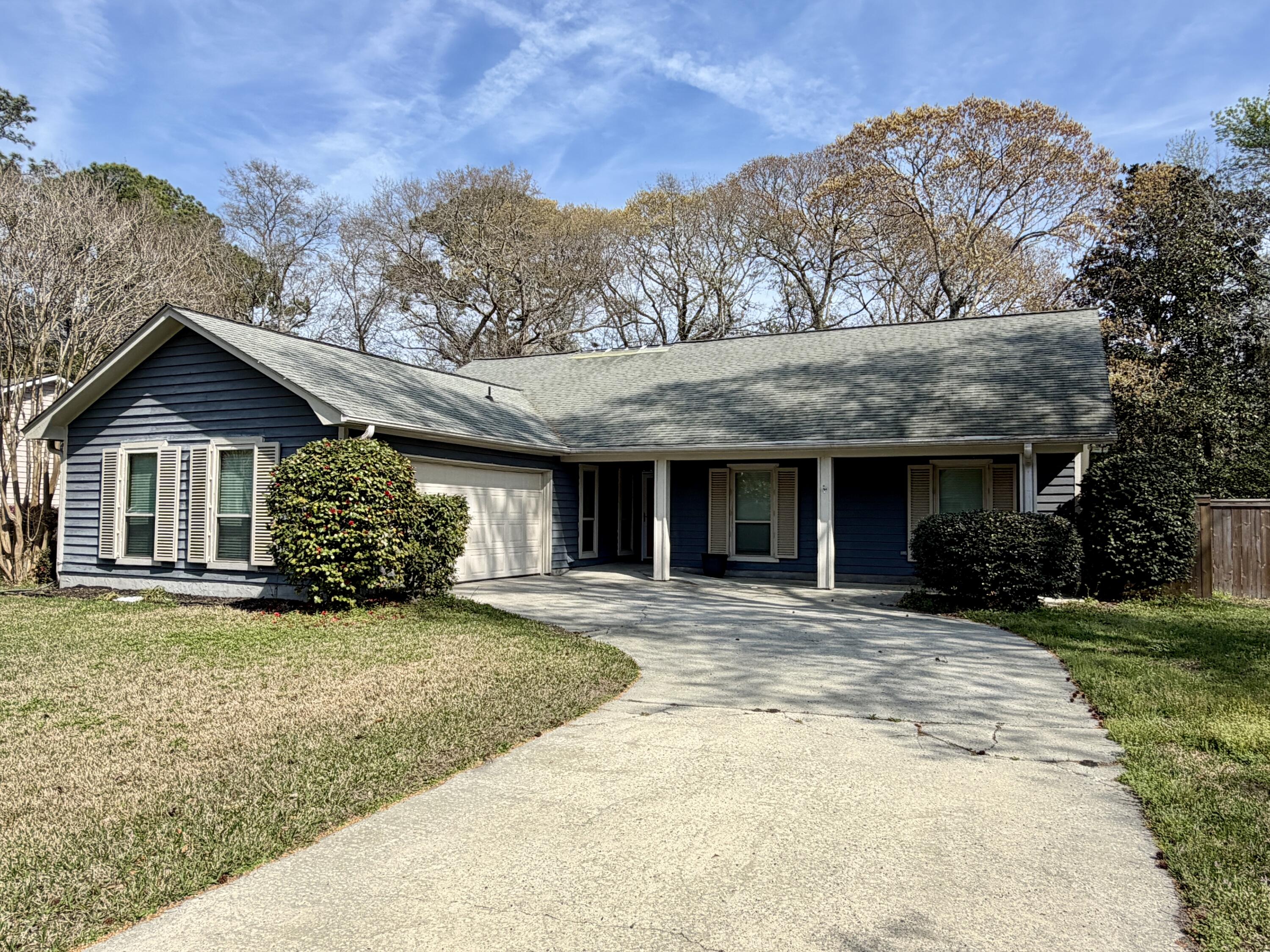 1128 Windsome Place Mount Pleasant, SC 29464 - Photo 3 of 51 Snee Farm Home for Sale