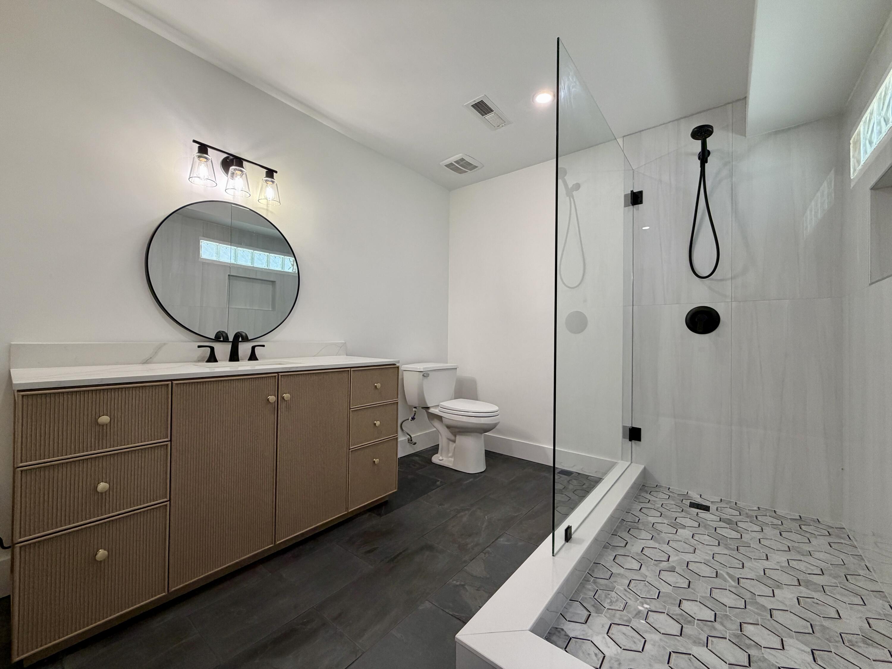 1128 Windsome Place Mount Pleasant, SC 29464 - Photo 34 of 51 Snee Farm Home for Sale