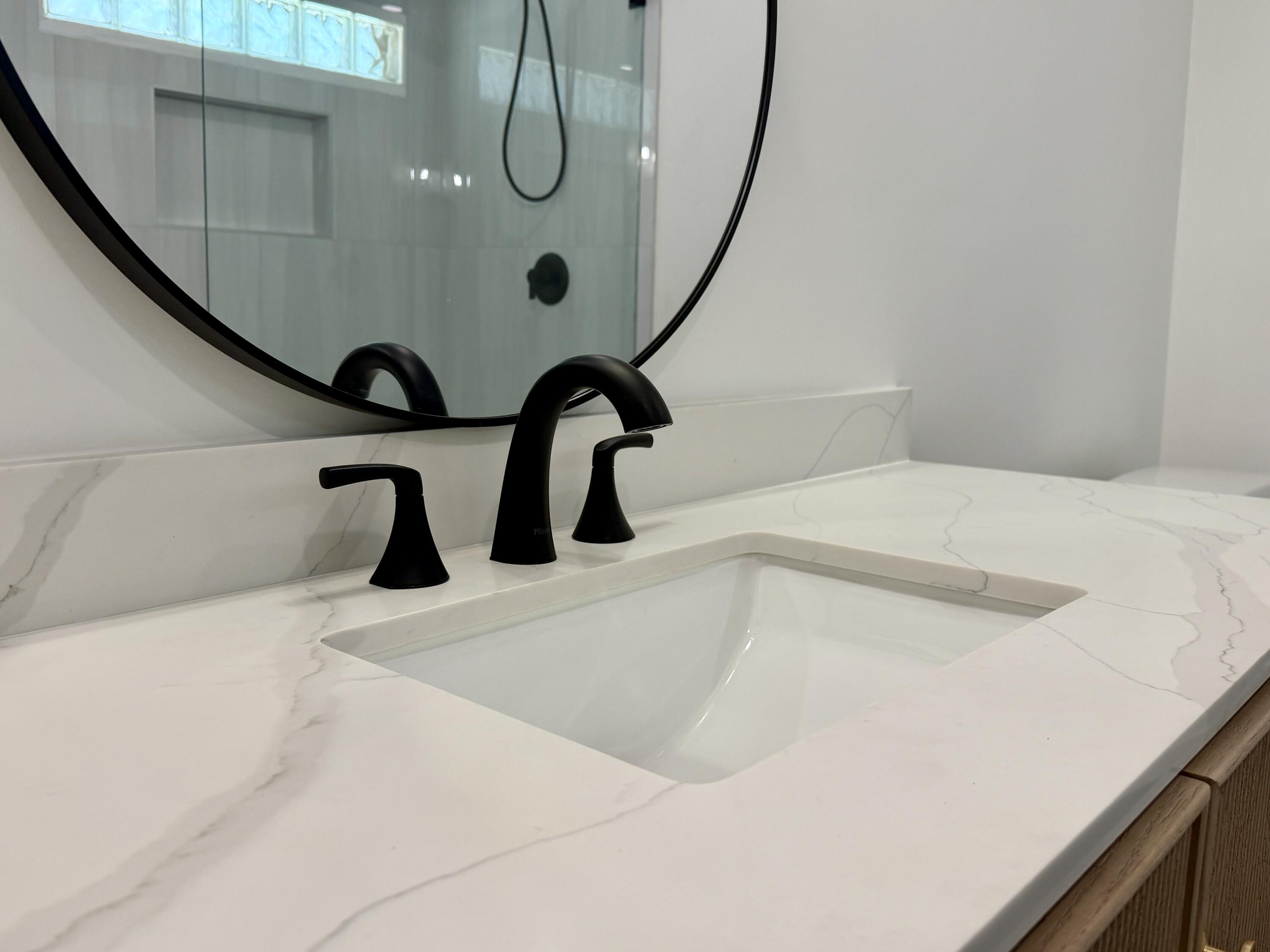 1128 Windsome Place Mount Pleasant, SC 29464 - Photo 39 of 51 Snee Farm Home for Sale