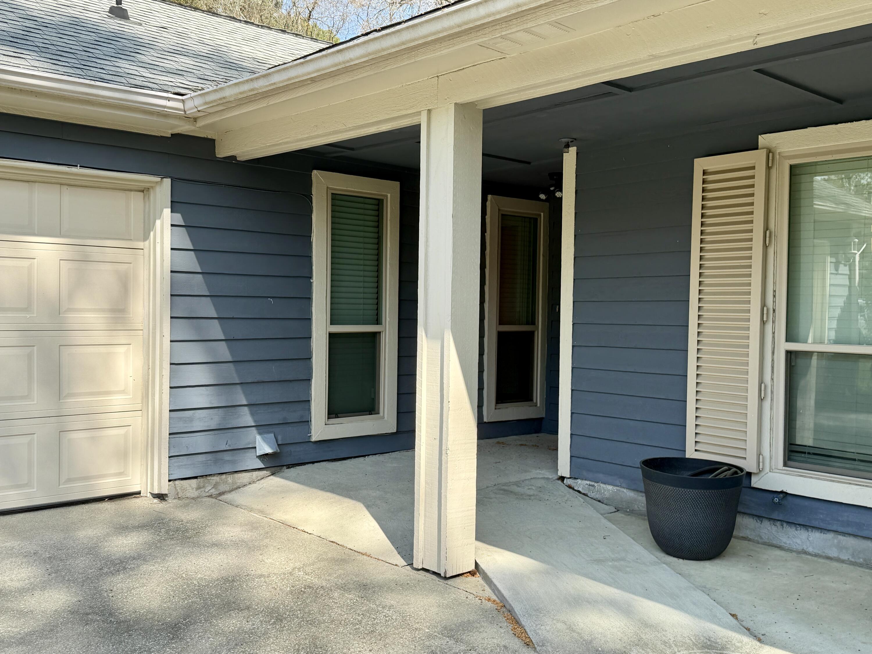 1128 Windsome Place Mount Pleasant, SC 29464 - Photo 5 of 51 Snee Farm Home for Sale