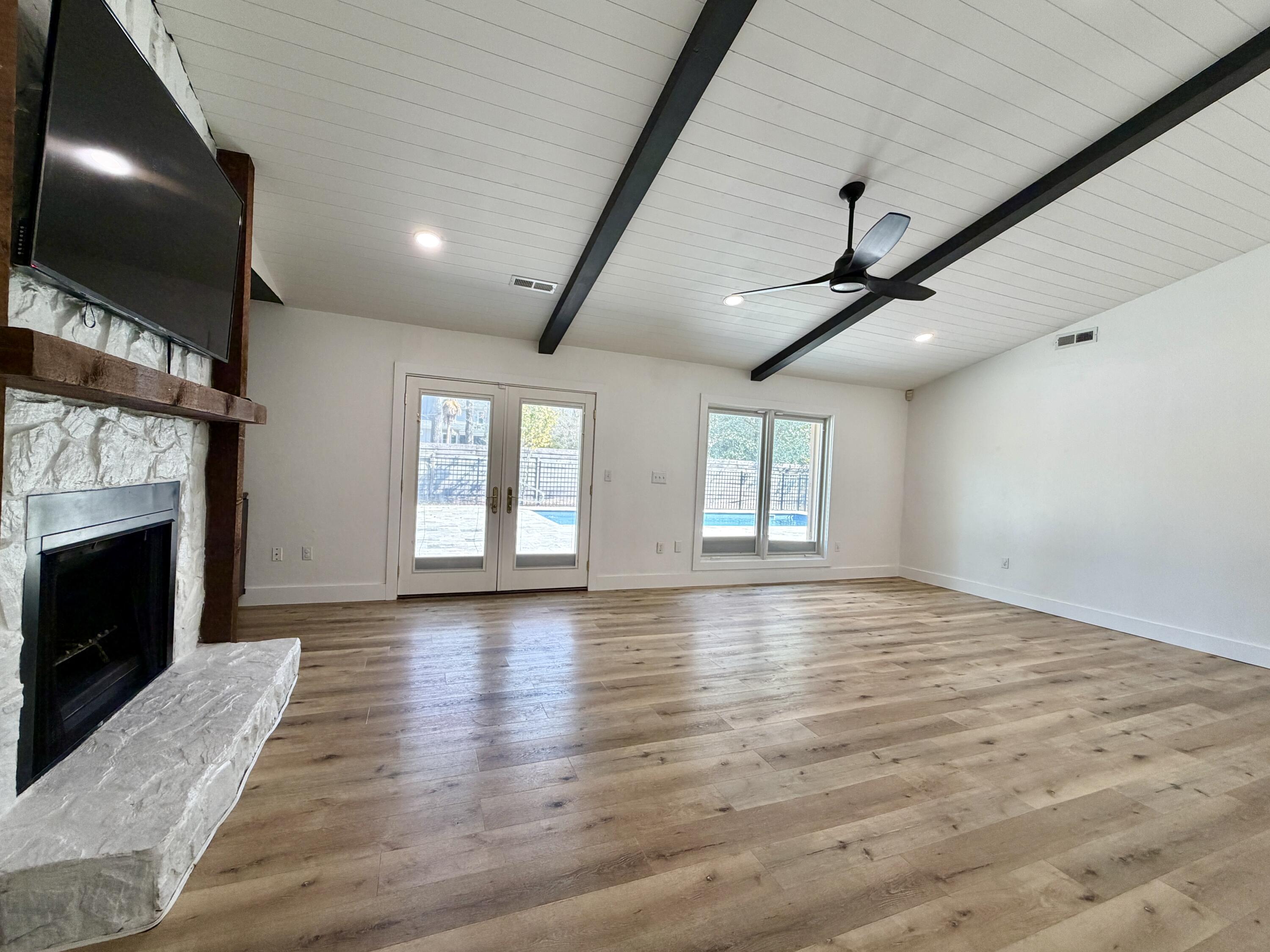 1128 Windsome Place Mount Pleasant, SC 29464 - Photo 8 of 51 Snee Farm Home for Sale