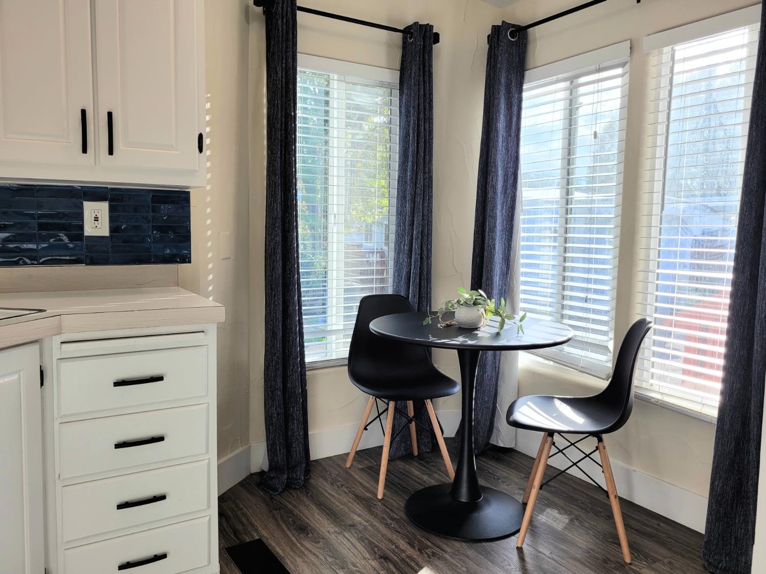 8880 Auburn Folsom Rd Road, Unit 25 Granite Bay, CA 95746 - Photo 5 of 19 a view of a workspace with furniture and a window