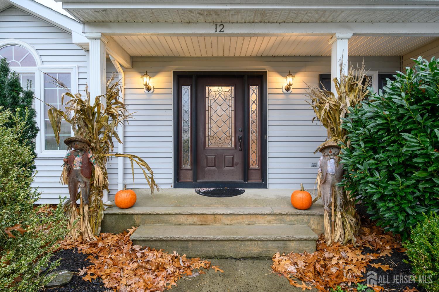 12 Diamond Lane Howell, NJ 07731 - Photo 2 of 47