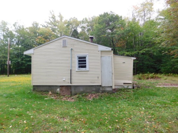 219 Sugar Hill Road Chesterfield, MA 01096 - Photo 12 of 13 Gallery Image 12