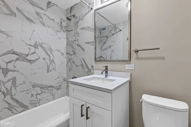 $349,000 | 400 East Randolph Street, Unit 3428, Chicago, IL 60601