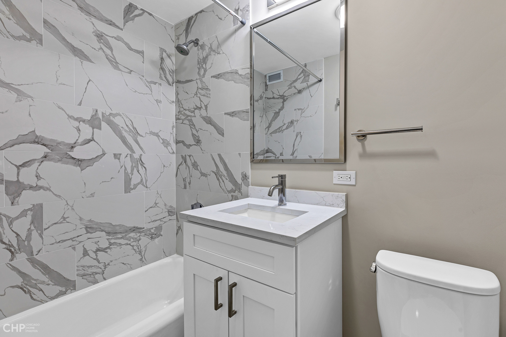 400 East Randolph Street, Unit 3428 Chicago, IL 60601 - Photo 14 of 30