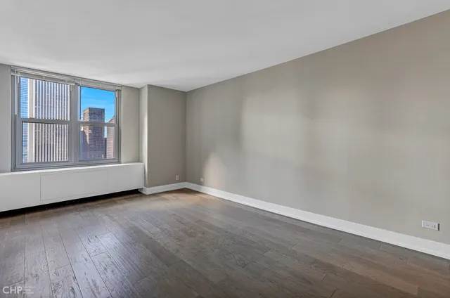 $349,000 | 400 East Randolph Street, Unit 3428, Chicago, IL 60601