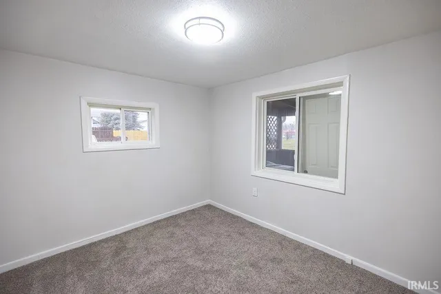 $169,900 | 2160 Virginia Avenue, Connersville, IN 47331