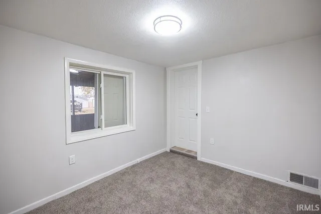 $169,900 | 2160 Virginia Avenue, Connersville, IN 47331