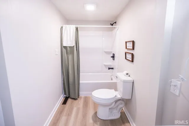 $169,900 | 2160 Virginia Avenue, Connersville, IN 47331