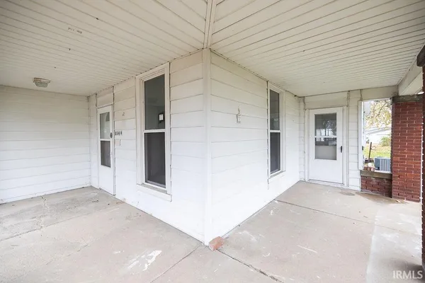 $149,900 | 2160 Virginia Avenue, Connersville, IN 47331