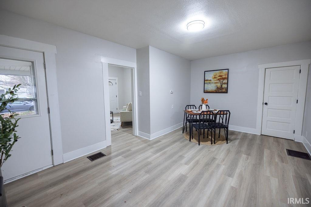 2160 Virginia Avenue Connersville, IN 47331 - Photo 10 of 36