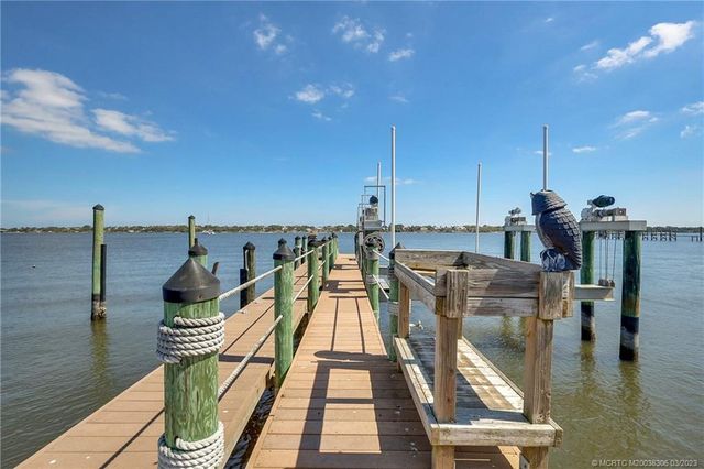 $4,150,000 | 1653 Southeast St Lucie Boulevard, Stuart, FL 34996
