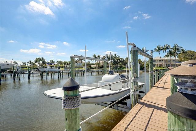 $4,150,000 | 1653 Southeast St Lucie Boulevard, Stuart, FL 34996