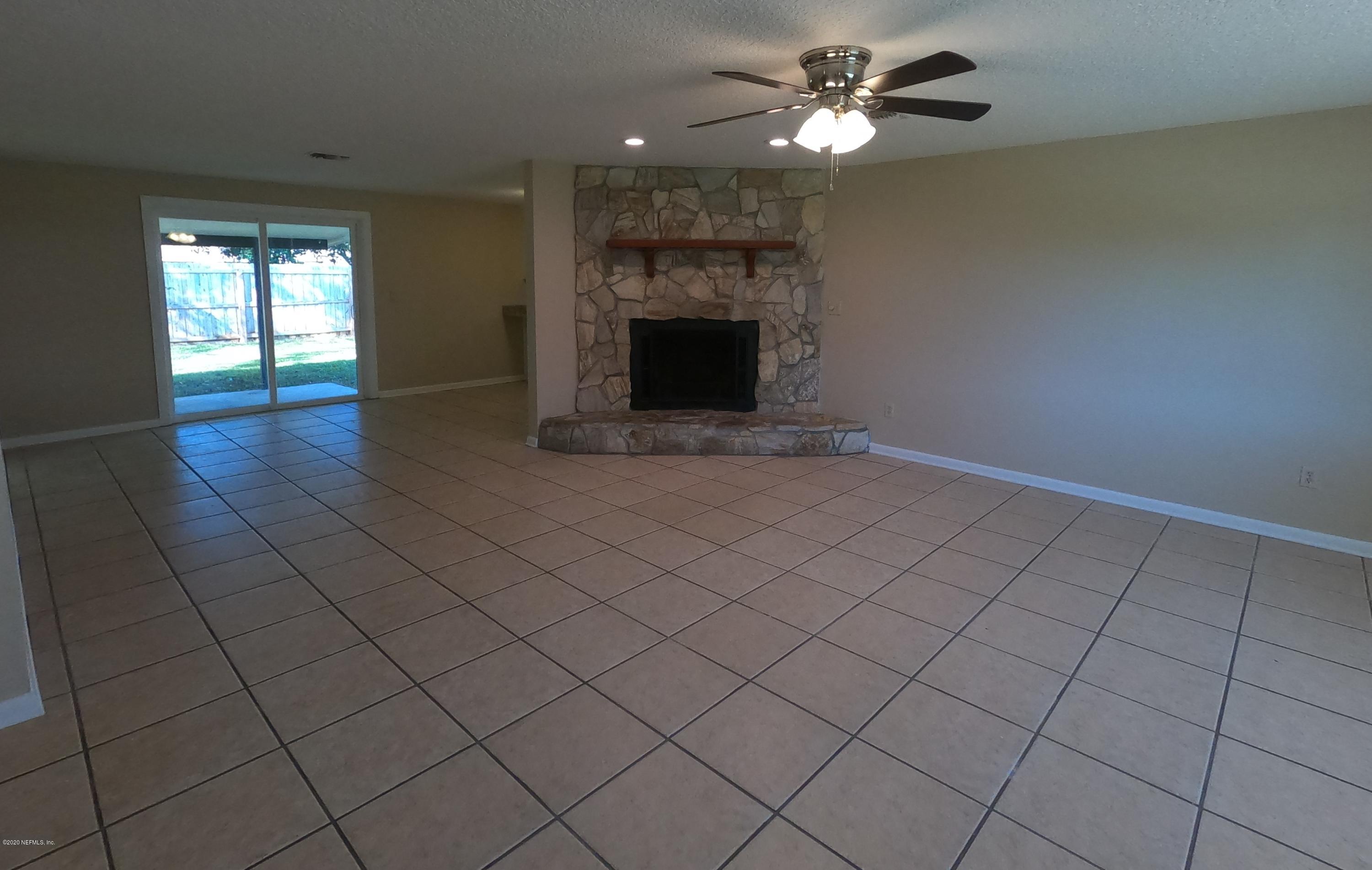 2652 Spring Lake Road Jacksonville, FL 32210 - Photo 10 of 25 1604075397-010-2652-Spring-Lake-Rd
