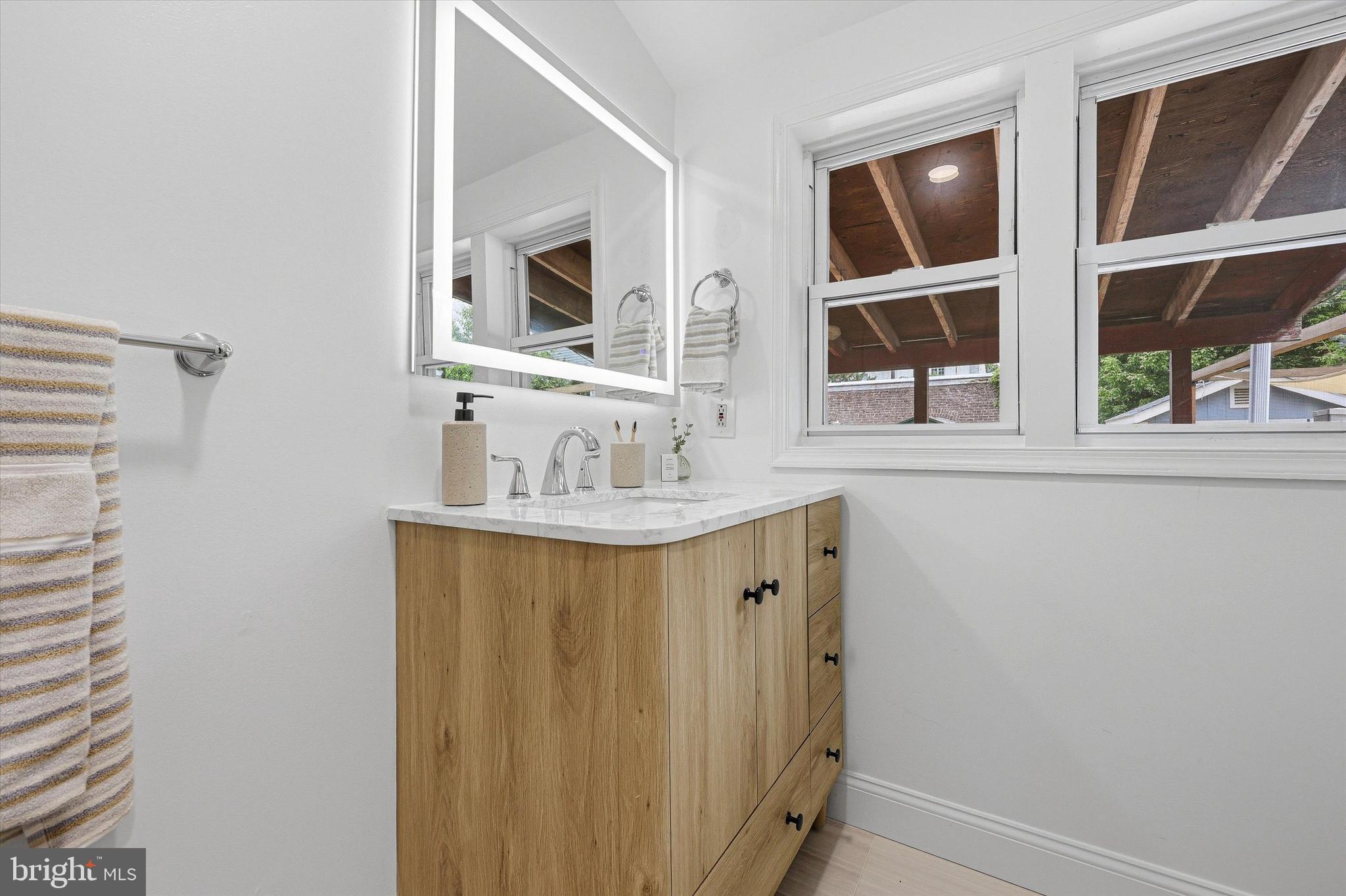 407 Conarroe Street Philadelphia, PA 19128 - Photo 11 of 27 1st Floor Full Bath