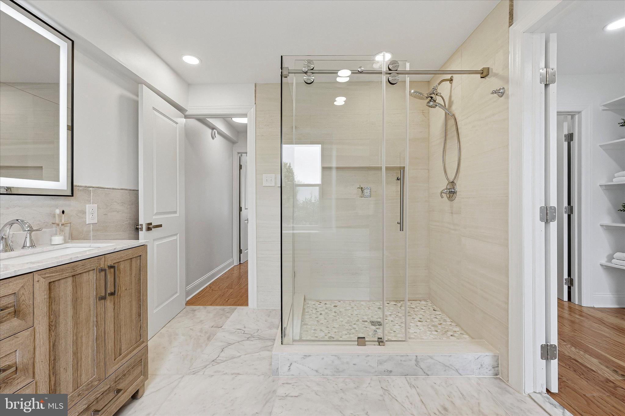 407 Conarroe Street Philadelphia, PA 19128 - Photo 20 of 27 Main Bath with Shower