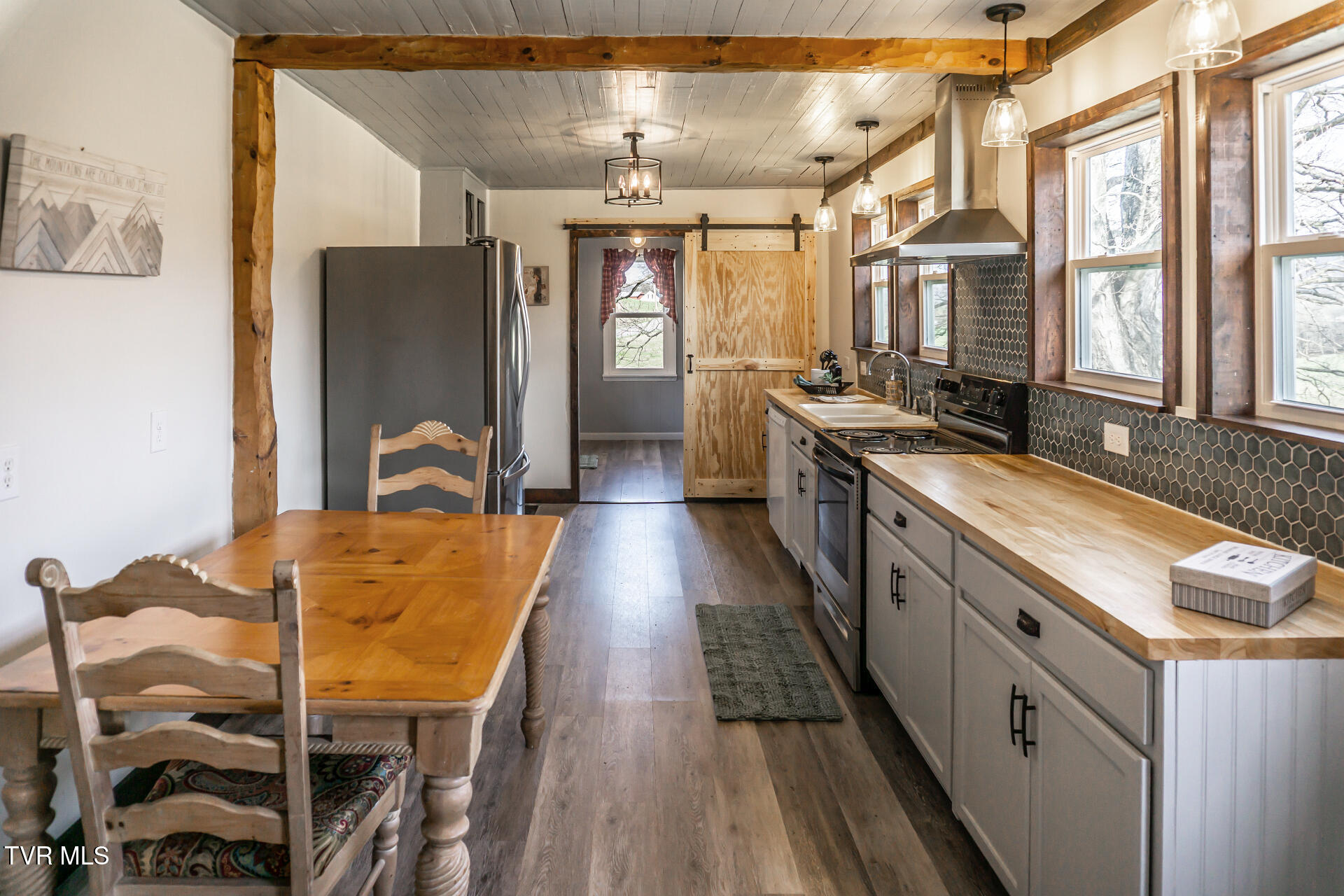 645 Garrett Hill Road Greeneville, TN 37743 - Photo 13 of 78 645GarrettHillG_023