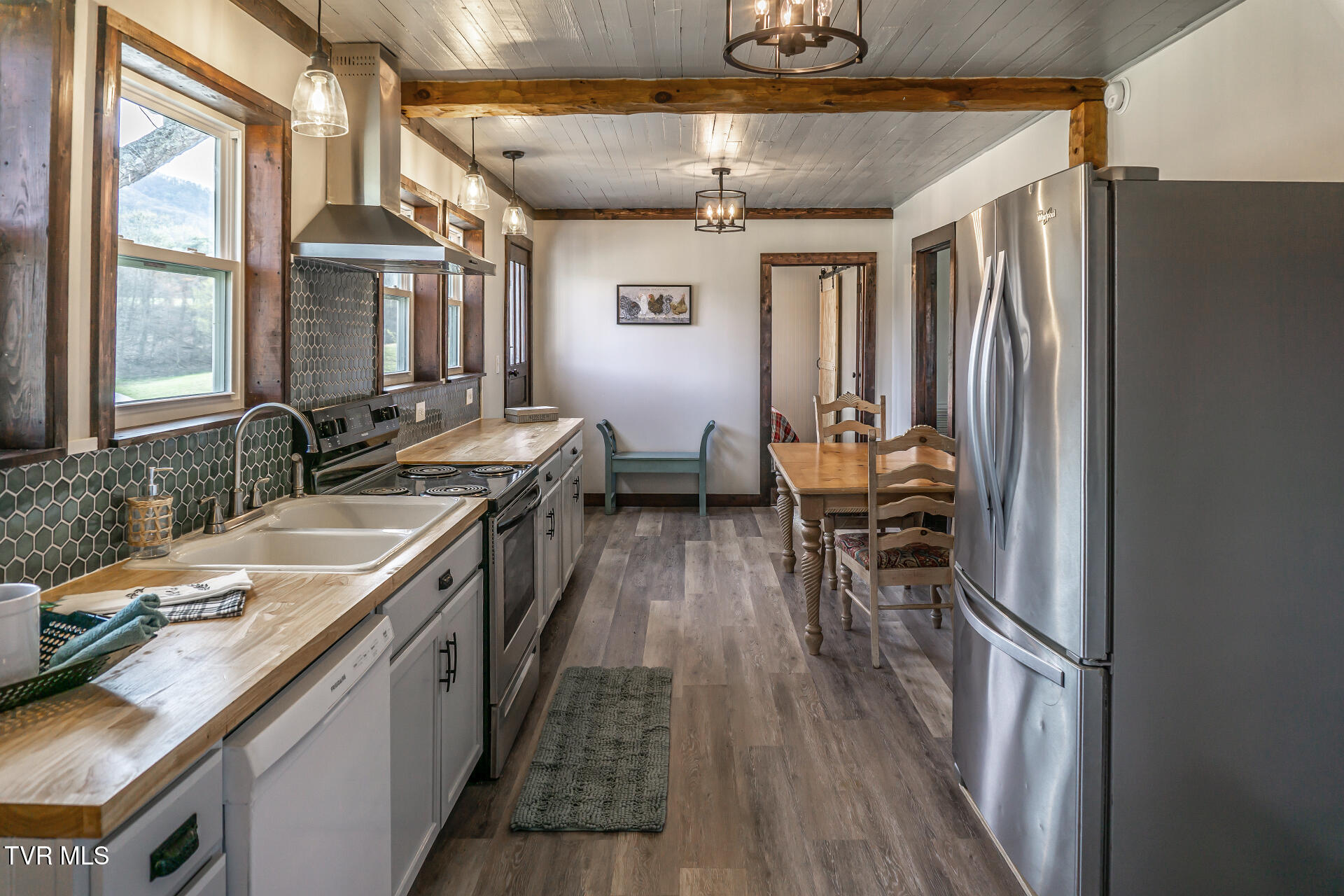 645 Garrett Hill Road Greeneville, TN 37743 - Photo 14 of 78 645GarrettHillG_024