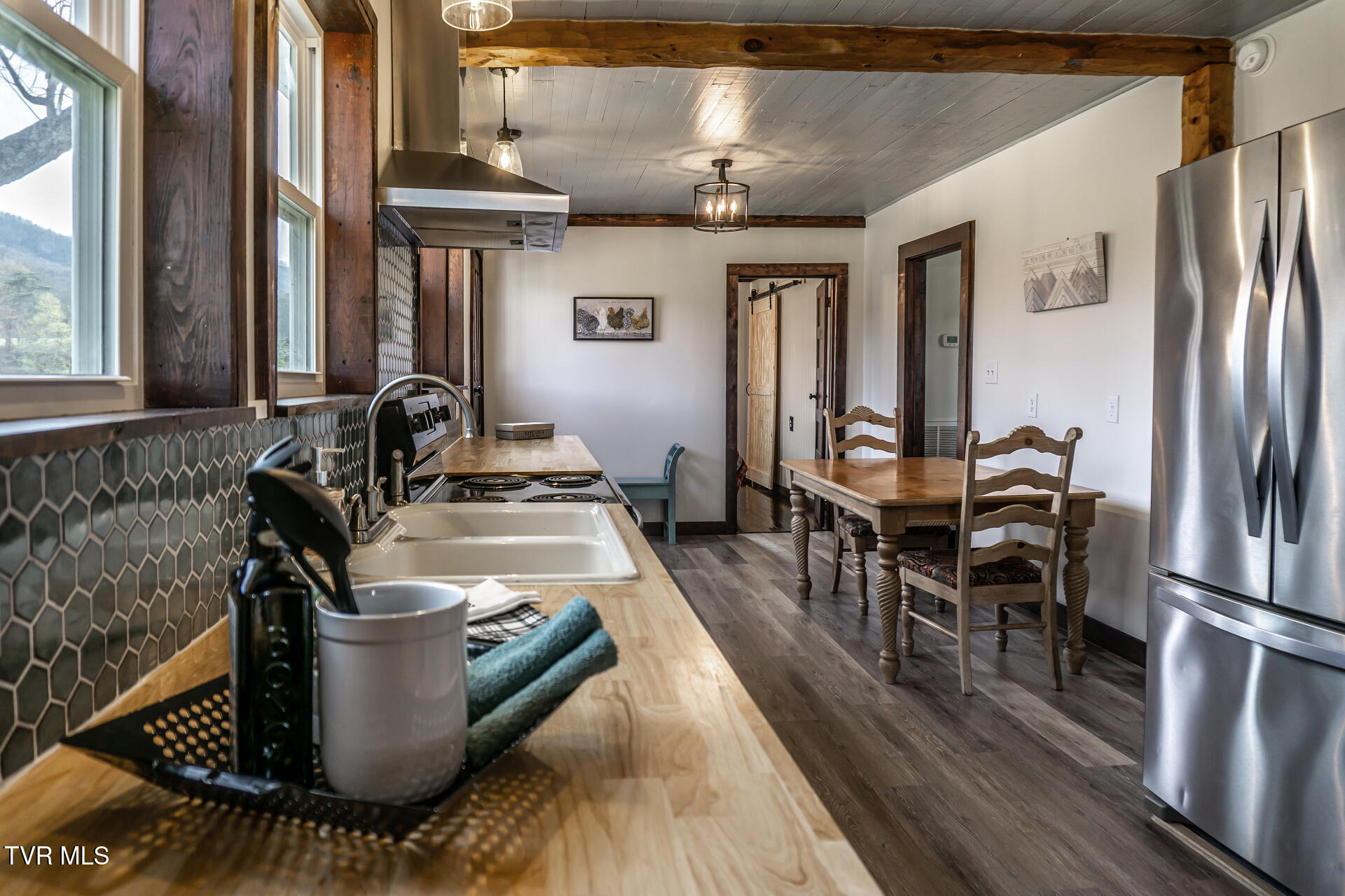 645 Garrett Hill Road Greeneville, TN 37743 - Photo 15 of 78 645GarrettHillG_029