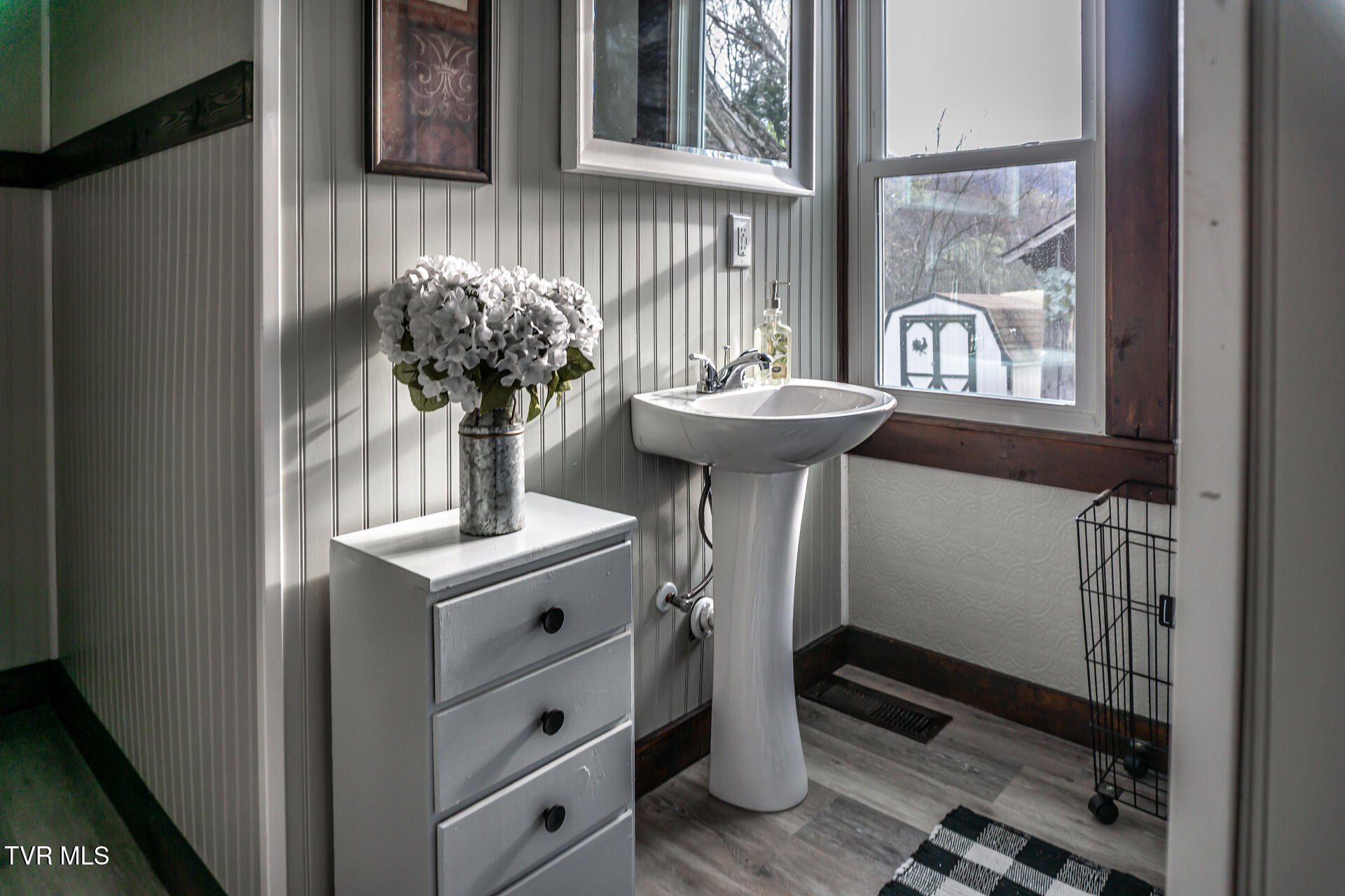 645 Garrett Hill Road Greeneville, TN 37743 - Photo 26 of 78 645GarrettHillG_071