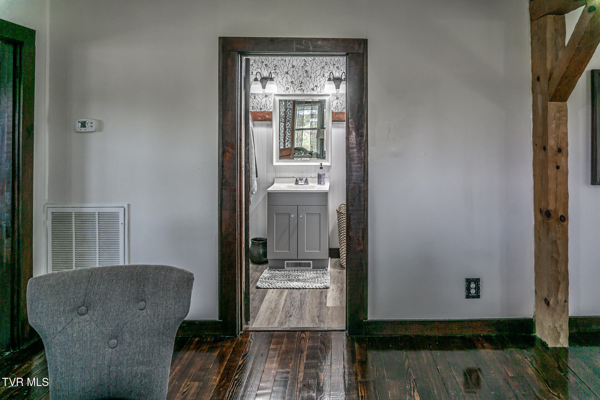 645 Garrett Hill Road Greeneville, TN 37743 - Photo 34 of 78 645GarrettHillG_068