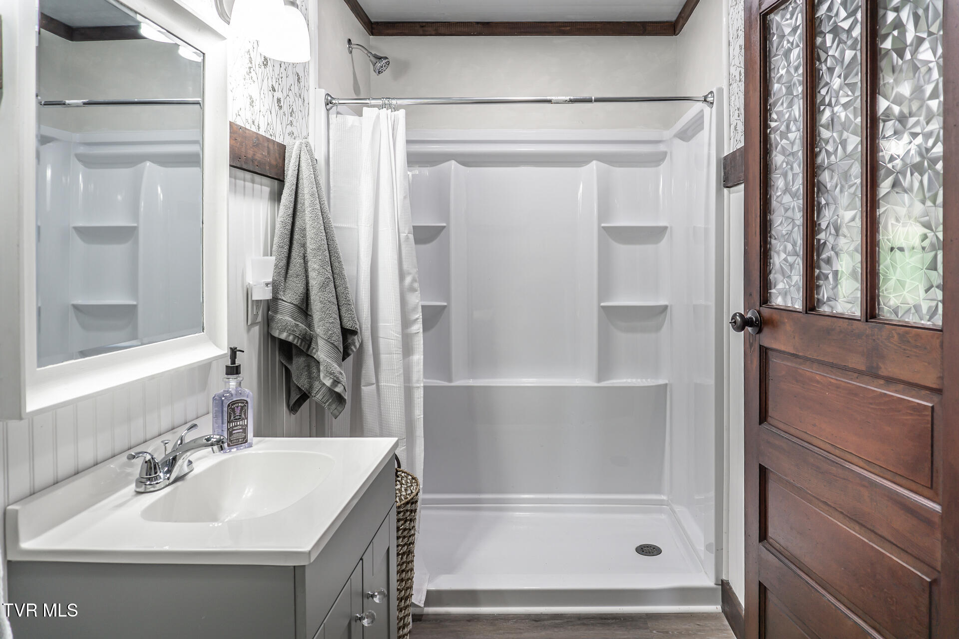 645 Garrett Hill Road Greeneville, TN 37743 - Photo 35 of 78 645GarrettHillG_065