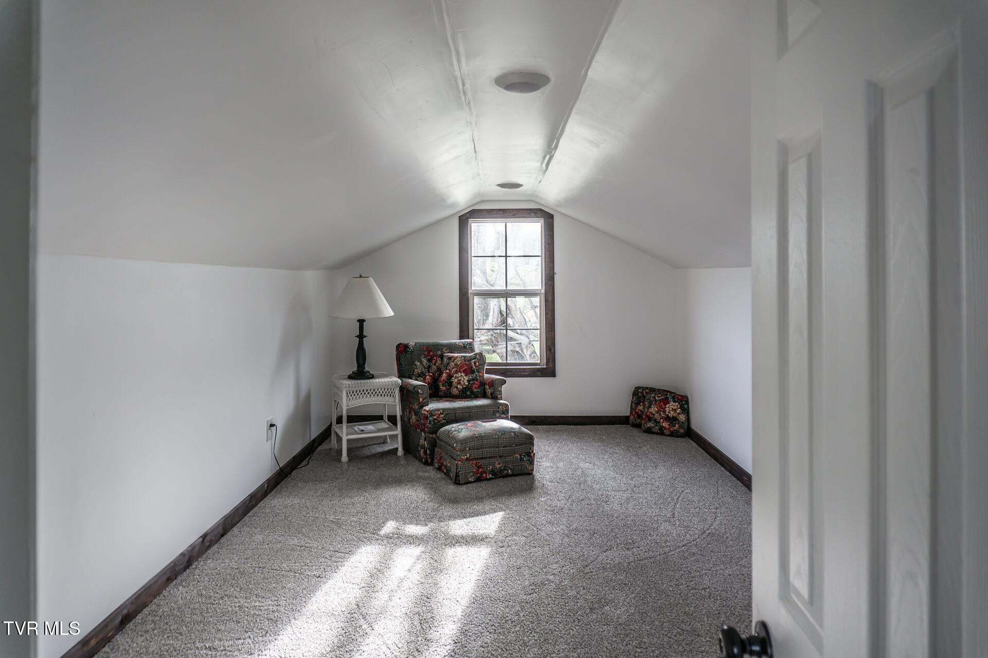 645 Garrett Hill Road Greeneville, TN 37743 - Photo 48 of 78 645GarrettHillG_055