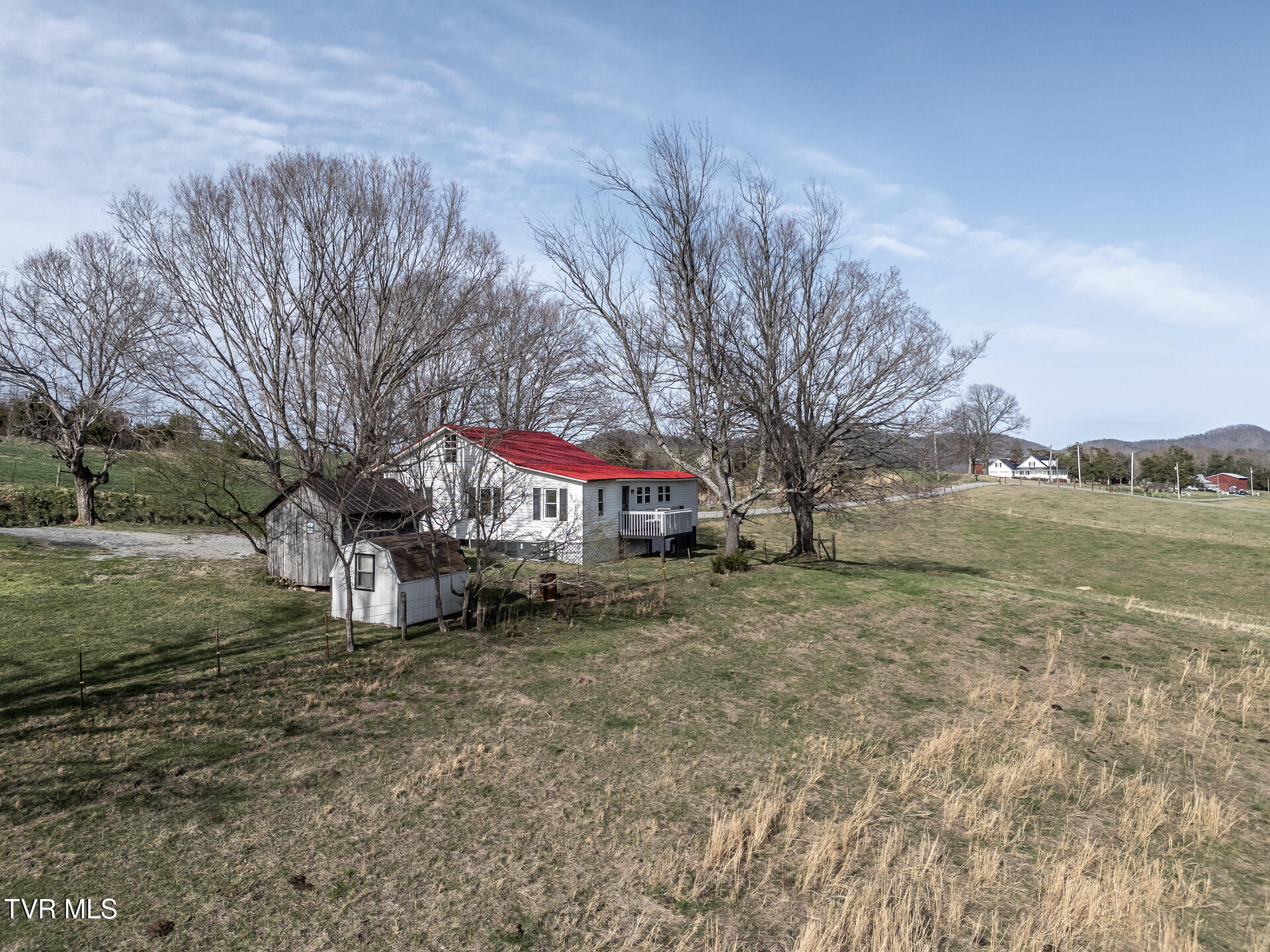 645 Garrett Hill Road Greeneville, TN 37743 - Photo 68 of 78 645GarrettHillG_125