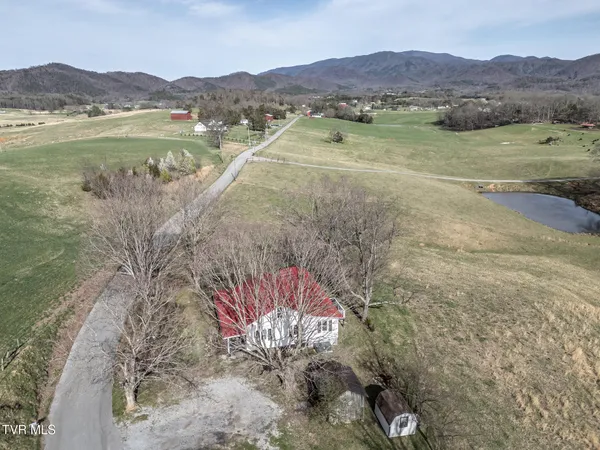 $319,000 | 645 Garrett Hill Road, Greeneville, TN 37743