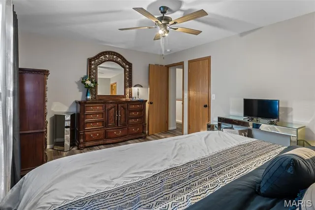 $262,500 | 4329 Northwest Point Drive, House Springs, MO 63051