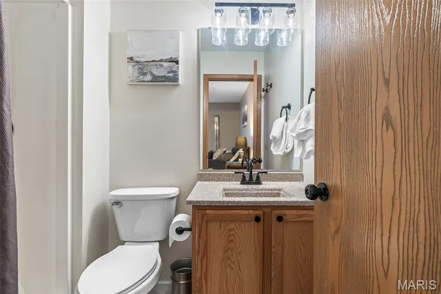 $262,500 | 4329 Northwest Point Drive, House Springs, MO 63051