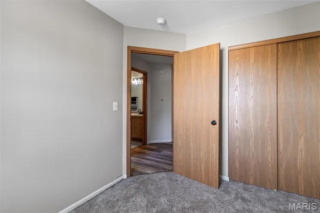 $262,500 | 4329 Northwest Point Drive, House Springs, MO 63051