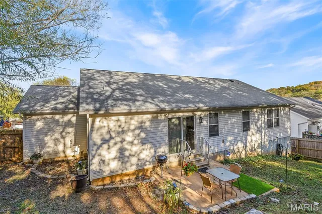 $262,500 | 4329 Northwest Point Drive, House Springs, MO 63051