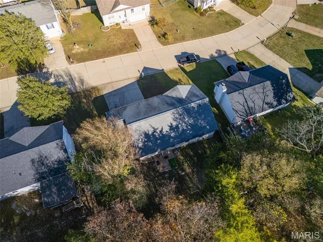 $262,500 | 4329 Northwest Point Drive, House Springs, MO 63051