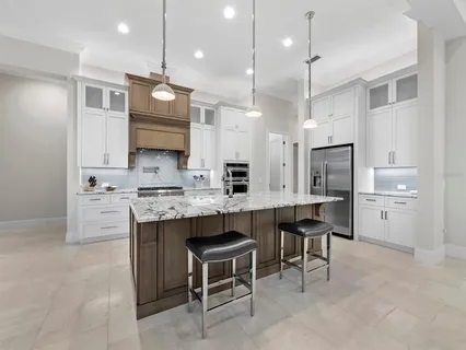 $2,650,000 | 3525 Founders Club Drive, Sarasota, FL 34240