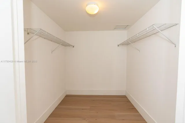 $1,188,000 | 495 Brickell Avenue, Unit 2102, Miami, FL 33131