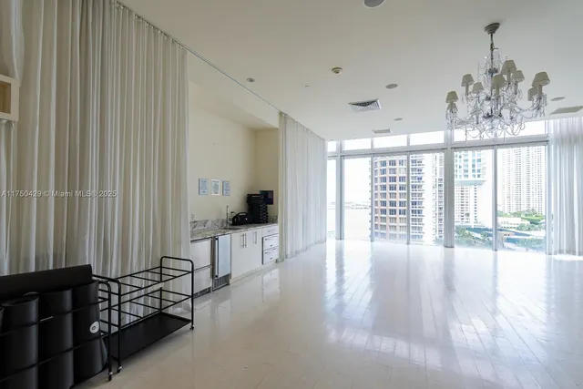 $1,188,000 | 495 Brickell Avenue, Unit 2102, Miami, FL 33131